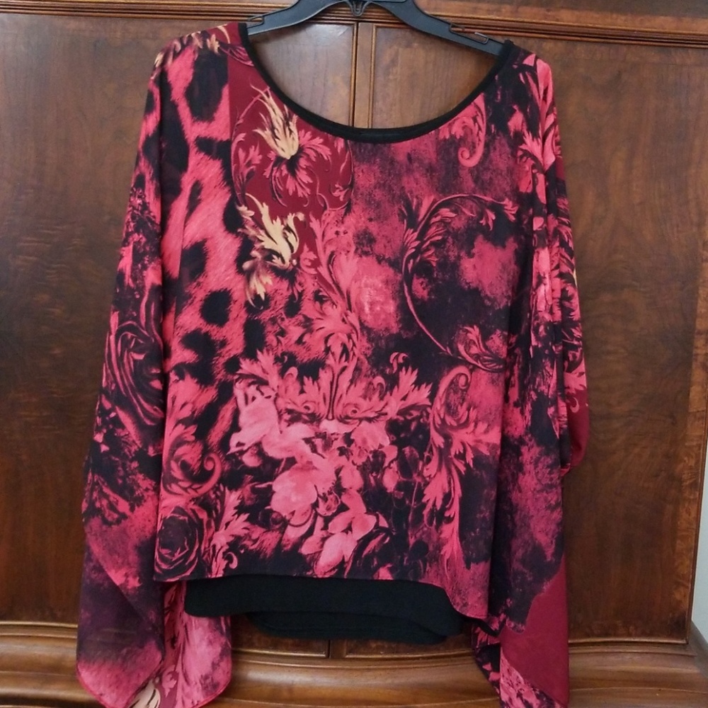Size 16 Cartise cold shoulder top